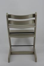 Stokke Tripp Trapp Taupe – Refurbished model, Kinderen en Baby's, Kinderstoelen, Verzenden, Zo goed als nieuw, Meegroeistoel, Stoelverkleiner