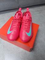 Voetbalschoenen maat 36.5 nieuw, Sport en Fitness, Voetbal, Ophalen