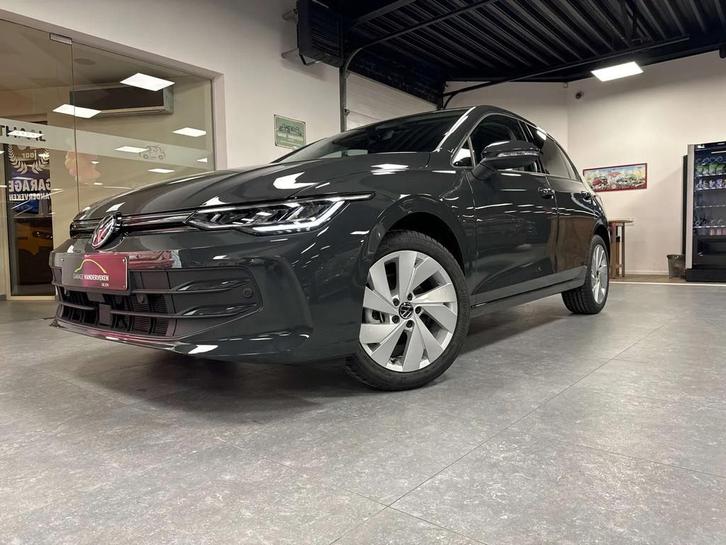 Volkswagen Golf 1.5 eTSI DSG * Nieuwe wagen ! * (bj 2025), Auto's, Volkswagen, Te koop, Golf, ABS, Achteruitrijcamera, Adaptive Cruise Control