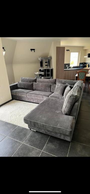 Zetel te koop beschikbaar voor biedingen