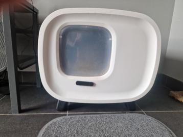 Mira deluxe kattenbak beschikbaar voor biedingen