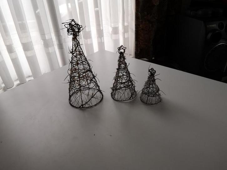 Kerstboompjes metaal met glasversiering 3 stuks, Diversen, Kerst, Ophalen of Verzenden