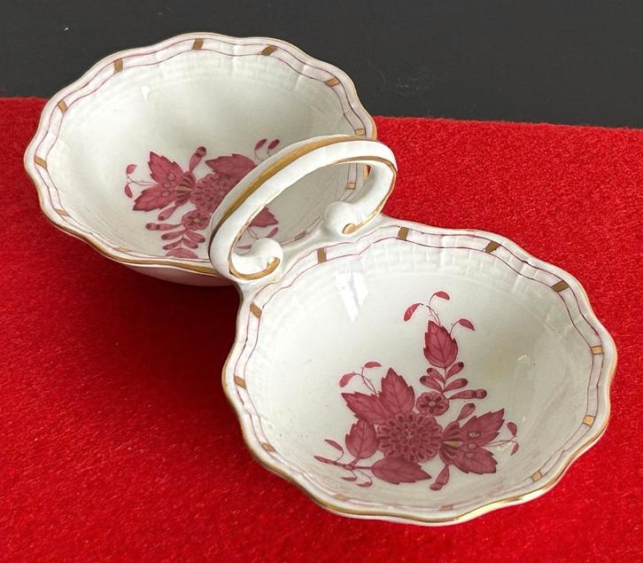 Herend AP 253 porseleinen zout- en peperset, Antiek en Kunst, Antiek | Porselein, Ophalen of Verzenden