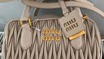MIU MIU arcadie handtas Nieuw mag weg, Handtassen en Accessoires, Ophalen, Handtas