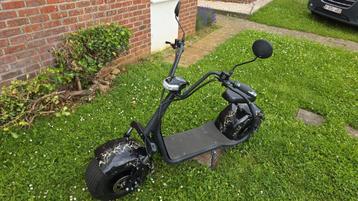 Elektrische scooter in goede staat !  beschikbaar voor biedingen
