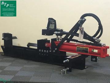 ACTIE Tractor houtklover 14ton met slangenset 3punts houtkli beschikbaar voor biedingen