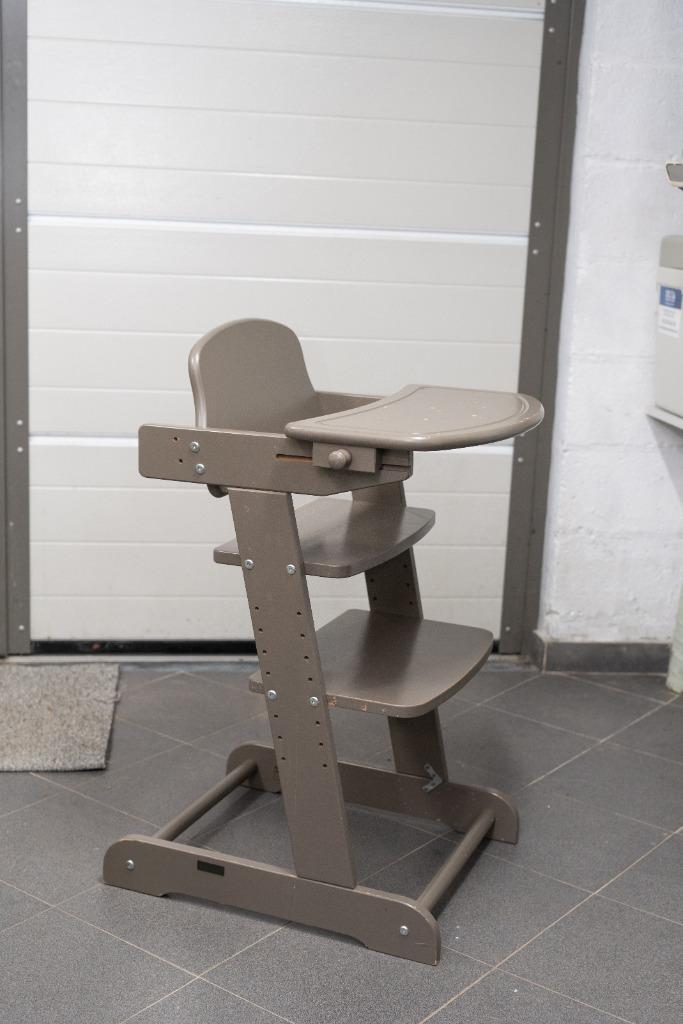 Chaise haute bebe/enfant, Kinderen en Baby's, Kinderstoelen, Gebruikt, Hangstoel, Aanschuifbaar, Afneembaar eetblad, Gordel(s)