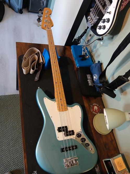 Fender player jaguar, Muziek en Instrumenten, Snaarinstrumenten | Gitaren | Bas, Zo goed als nieuw, Elektrisch, Ophalen