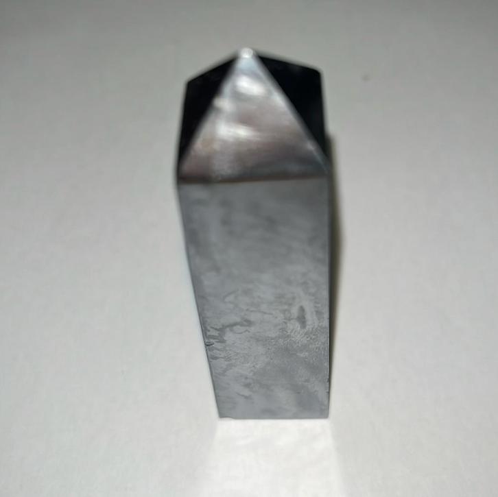 Terahertz zuil - 62gram - 89mm x 23mm x 19mm, Handtassen en Accessoires, Edelstenen, Zo goed als nieuw, Ophalen of Verzenden