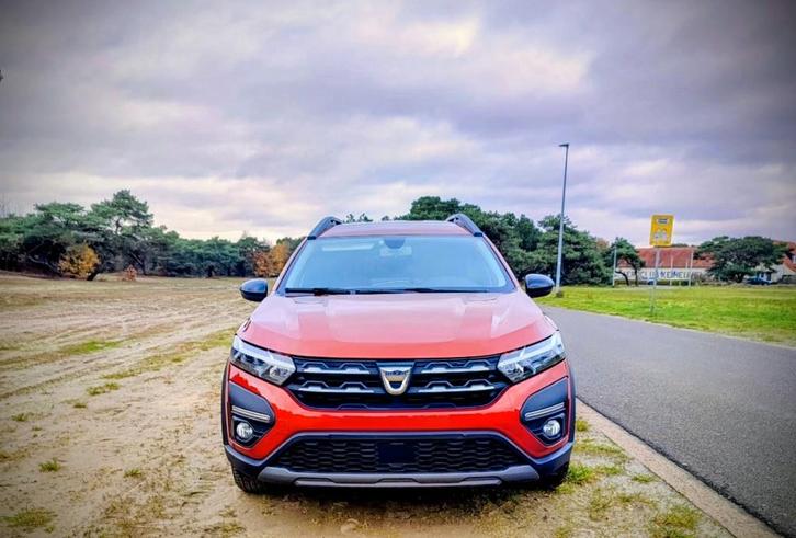 Dacia Jogger 7 zitplaatsen vaste prijs, Auto's, Dacia, Particulier, Jogger, Achteruitrijcamera, Airbags, Airconditioning, Android Auto