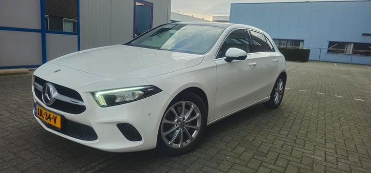 Mercedes-Benz A-Klasse A 220 190pk 7G-DCT 2019 Wit, Auto's, Mercedes-Benz, Particulier, ABS, Centrale vergrendeling, Lederen bekleding
