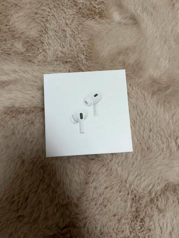 Apple AirPods Pro (2nd generation) beschikbaar voor biedingen