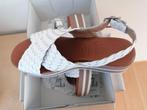 Witte damessandalen maat 37, Kleding | Dames, Schoenen, Ophalen, Wit, Sandalen of Muiltjes, Zo goed als nieuw