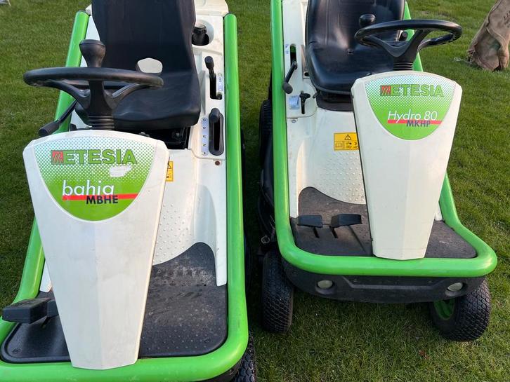 Etesia Bahia MBHE , Etesia MKHP Hydro 80, Tuin en Terras, Zitmaaiers, Zo goed als nieuw, Ophalen