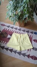 Katoen, zachtgeel shortje, mt 38, Vêtements | Femmes, Culottes & Pantalons, Taille 38/40 (M), Porté, Courts, Jaune