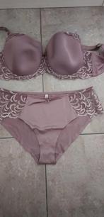 Bruin setje 95 G Triumph, Kleding | Dames, Triumph, Ophalen of Verzenden, Bruin, Setje