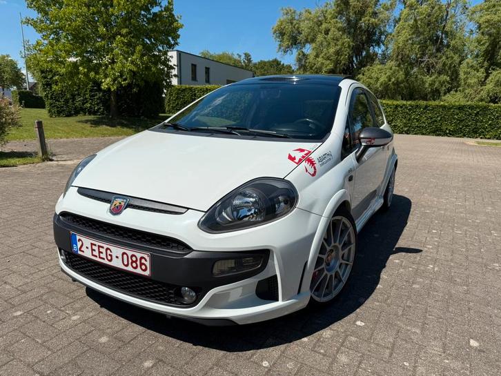 Abarth Punto Evo EsseEsse 1.4T 205Pk Full Optie, 2e eginaar, Auto's, Fiat, Particulier, Punto EVO, Benzine, Euro 5, 3 deurs, Handgeschakeld