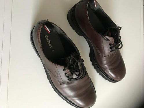 Te koop nieuwe herenschoenen., Kleding | Heren, Schoenen, Nieuw, Veterschoenen, Bruin, Ophalen of Verzenden