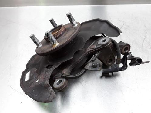 WIELNAAF VOOR Toyota iQ (01-2009/12-2015), Auto-onderdelen, Remmen en Aandrijving, Toyota, Gebruikt