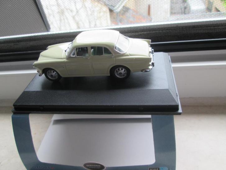 Oxford Volvo Amazon grünbeige 1:43, Hobby en Vrije tijd, Modelauto's | 1:43, Zo goed als nieuw, Auto, Overige merken, Ophalen of Verzenden