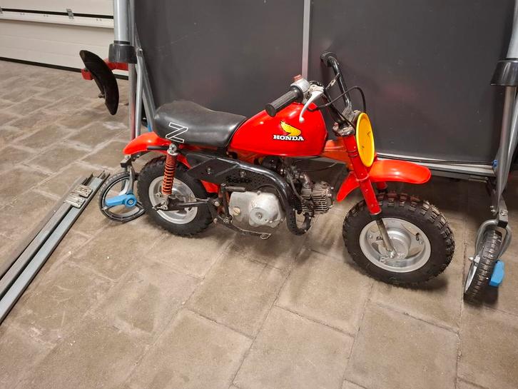 Naaf , tankdop  Honda Z50R, Fietsen en Brommers, Minibikes, Midibikes en Pitbikes, Ophalen of Verzenden