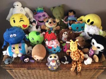 Te koop knuffels totaal 27 stuks beschikbaar voor biedingen