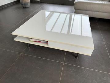 Salontafel wit beschikbaar voor biedingen