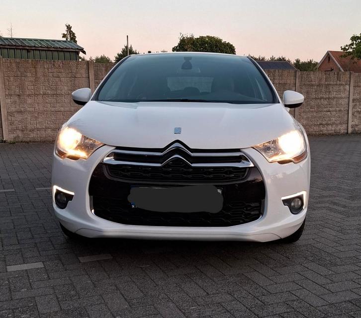 Citroën DS4. 1.6 VTI. Benzine., Auto's, Citroën, Particulier, DS4, ABS, Adaptieve lichten, Adaptive Cruise Control, Airbags, Airconditioning