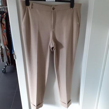 XANDRES Lichtbruine pantalon Maat: 46 Prijs: € 5 beschikbaar voor biedingen