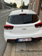 Kia rio pulse 2022 navipack garantie 2029, Auto's, Voorwielaandrijving, Lichtsensor, Zwart, 4 cilinders