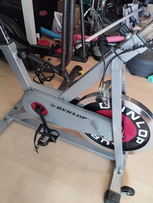 Spinningfiets, Sport en Fitness, Fitnessapparatuur, Gebruikt, Spinningfiets, Benen, Ophalen