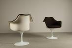 Pair of Tulip armchairs by Eero Saarinen for Knoll, 1960s, Huis en Inrichting, Ophalen, Gebruikt, Wit, Stof