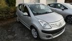 Nissan Pixo (bj 2011), Auto's, Nissan, Zwart, 4 cilinders, 103 g/km, Bedrijf