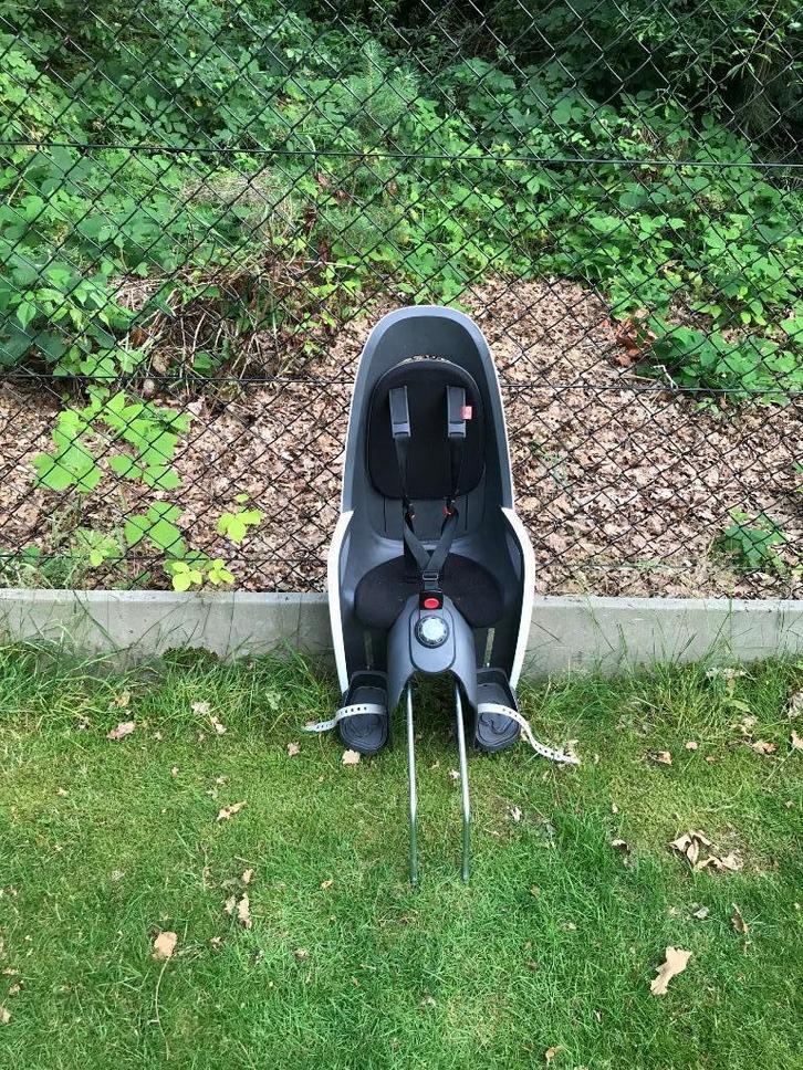 Hamax fietsstoeltje – kantelbaar – in zeer goede staat, Fietsen en Brommers, Fietsaccessoires | Fietsstoeltjes, Gebruikt, Achterzitje