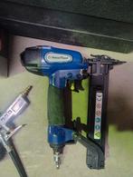 Tacker luchtslang nagels nieten, Ophalen