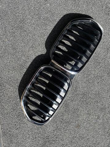 Gril voor BMW X1 - U101- vanaf bouwjaar 2023/heden beschikbaar voor biedingen