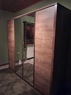 Armoire Vedde avec miroirs, état neuf, Enlèvement