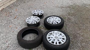 Wheels x4 for VW Caddy and 3 tires 205 55 R16 beschikbaar voor biedingen