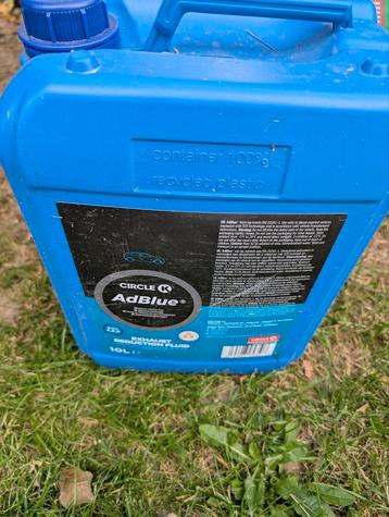 adblue bus met nog 5 l in beschikbaar voor biedingen