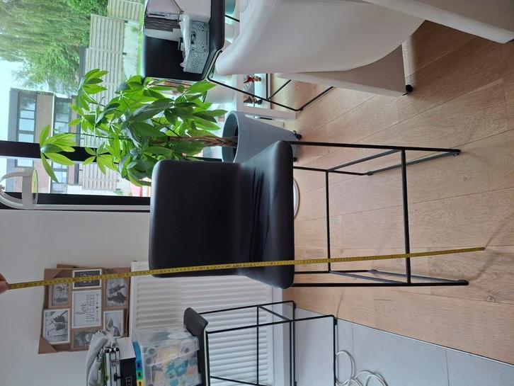 Stijlvolle hoge krukken van Alain Berteau & Bulo, Huis en Inrichting, Barkrukken, Zo goed als nieuw, Ophalen