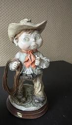 Mooi porseleinen beeldje, Ophalen