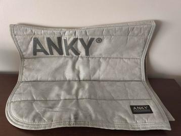 Drie zadeldekjes Anky. Full. Dressuur  beschikbaar voor biedingen