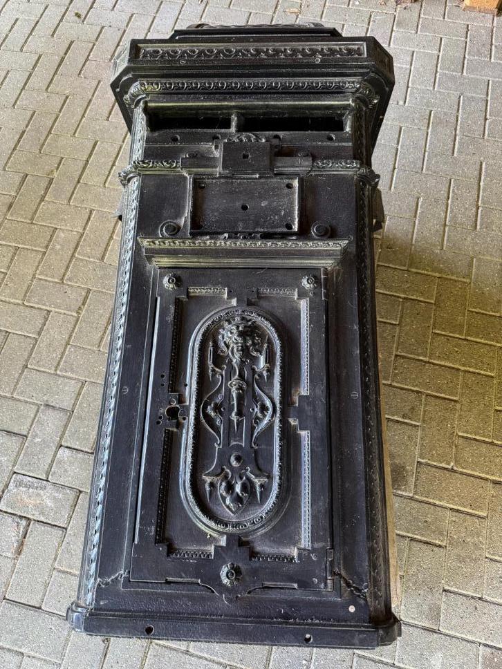 ANTIEKE LUIKSE GIETIJZEREN BRIEVENBUS, Tuin en Terras, Brievenbussen, Ophalen
