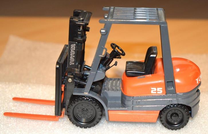 Vorklift schaalmodellen ( deel 2 ), Collections, Marques automobiles, Motos & Formules 1, Neuf, Motos, Enlèvement ou Envoi