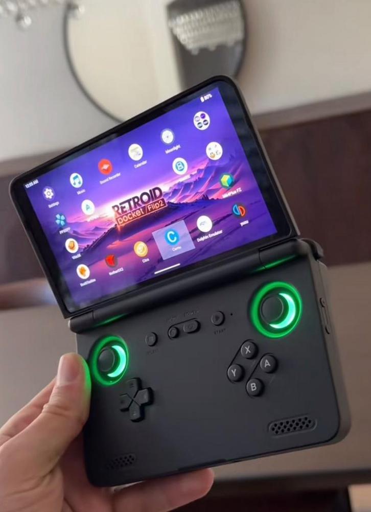 Retroid Pocket Flip 2, Games en Spelcomputers, Spelcomputers | Overige, Zo goed als nieuw, Ophalen