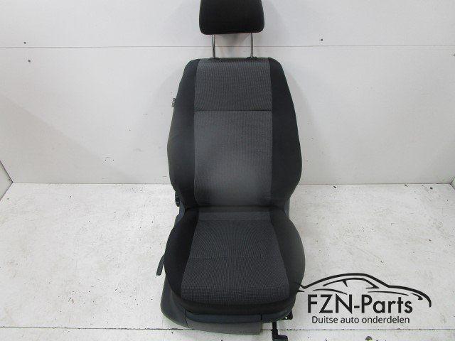 VW Caddy 2K Voorstoel Rechts Stof Hoogte verstelbaar, Auto-onderdelen, Interieur en Bekleding, Gebruikt, Ophalen of Verzenden