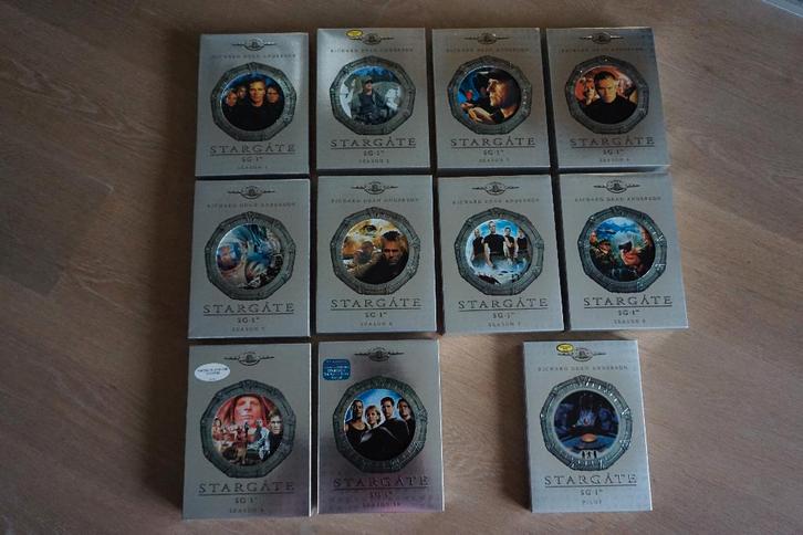 Stargate SG1 - 10 + Pilot, Cd's en Dvd's, Dvd's | Tv en Series, Ophalen