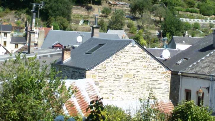 Tweede huis in Frankrijk, grens met de Semois, Immo, Buitenland, Frankrijk, Woonhuis, Dorp