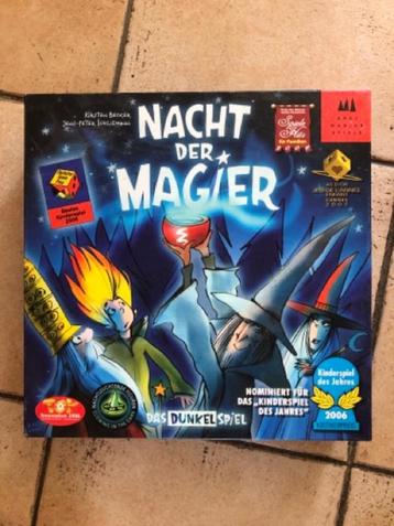 NACHT DER MAGIER - superfosforescerend familiespel beschikbaar voor biedingen