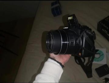 Appareil hybride - Panasonic FZ-200, Audio, Tv en Foto, Ophalen of Verzenden, Gebruikt